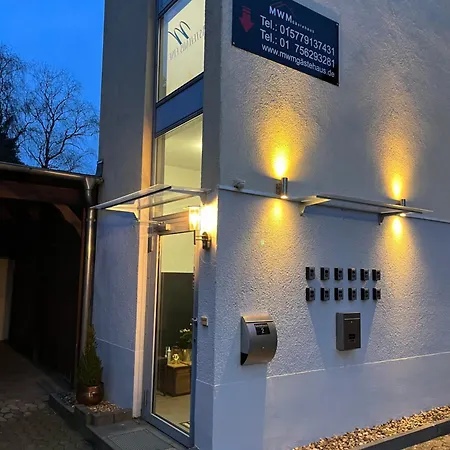 Doppelzimmer Mit Bad- Fernseher 3* Meine